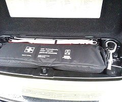 BMW 523i 2006 manual for sale - Image 7/10