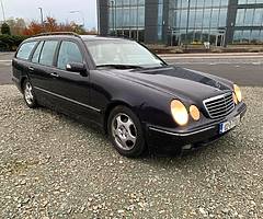 2002 mercedes E-Class - Image 3/10