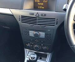 Opel Astra 1.6 - Image 6/8