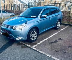 Mitsubishi Outlander 2014 PHEV 2.0 hybrid
