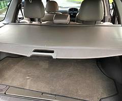 Hyundai Santa Fe Automatic 4x4 Diesel - Image 7/9