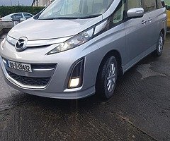 Mazda Biante 4x4 ECO 8 Seats