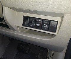 Mazda Biante 4x4 ECO 8 Seats - Image 9/10