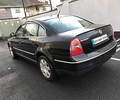 €750