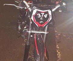 £120 - Image 4/4