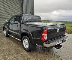 TOYOTA HILUX INVINCIBLE 3.0D4D * AUTO * NEW CVRT * - Image 5/9