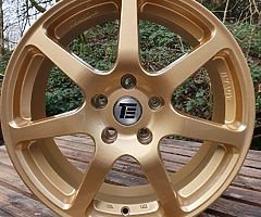 £300