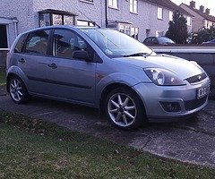 Lovely Ford zetec 1 previous owner