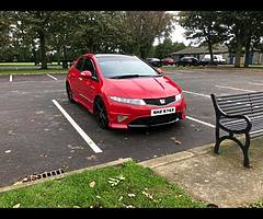 £2,900
