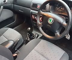 2004 Skoda Octavia - Image 6/9