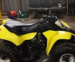 £900
