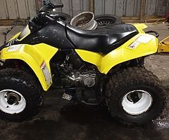 £900