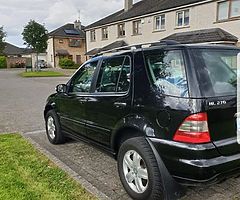 Ml 270 mercedes 2 seater commercial