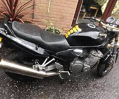 £1,000