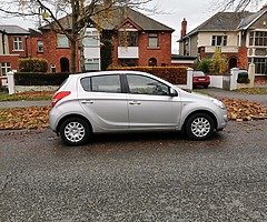Hyundai i20 - Image 5/7
