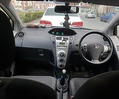 Toyota yaris - Image 5/10