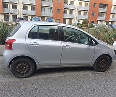 Toyota yaris - Image 8/10