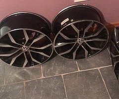 €550