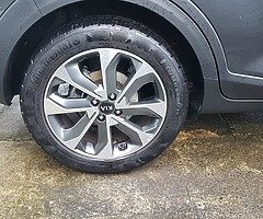 KIA STONIC K4 - Image 6/10