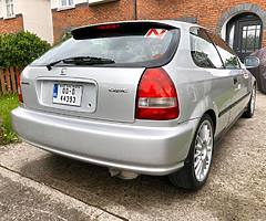 €2,500