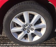 04 Toyota avensis