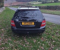 £4,995
