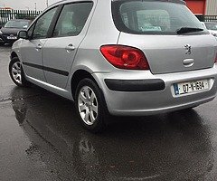 €650