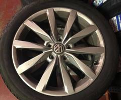 17" VW Golf Alloys and Bridgestone Tyres