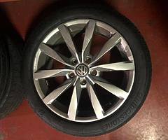 17" VW Golf Alloys and Bridgestone Tyres - Image 5/5