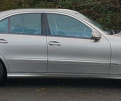 2004 Mercedes-Benz E-Class