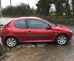 £525