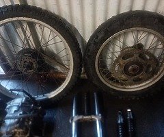 Honda 1979 parts - Image 3/4