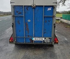 €123
