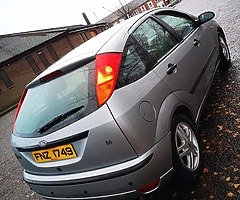 £850