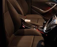 2011 Vauxhall Astra 1.7 - Image 8/9