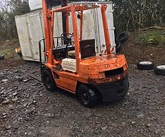 Toyota 2 ton forlift - Image 4/6