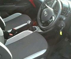 2017 TOYOTA AYGO X PLAY VVTI 1.0