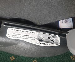 Car seat - Image 4/5