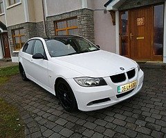 BMW 320D E90 - Image 3/8