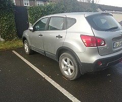 Nissan Qashqai 1.5 dCi breaking car parts