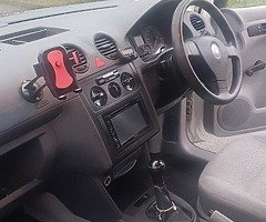 VW Caddy 08 - Image 7/10