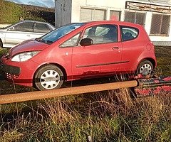 £900