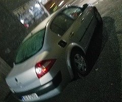 Clean megane on the button - Image 5/5