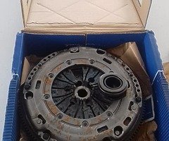 €385