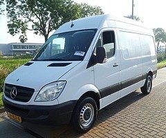 £10,000