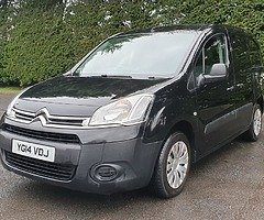 £4,400