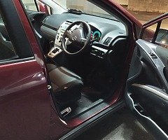 Toyota Corolla verso Automatic - Image 5/10