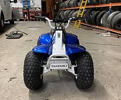 £950