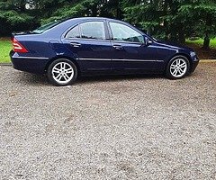 2004 Mercedes-Benz C-Class
