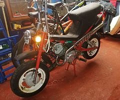£285